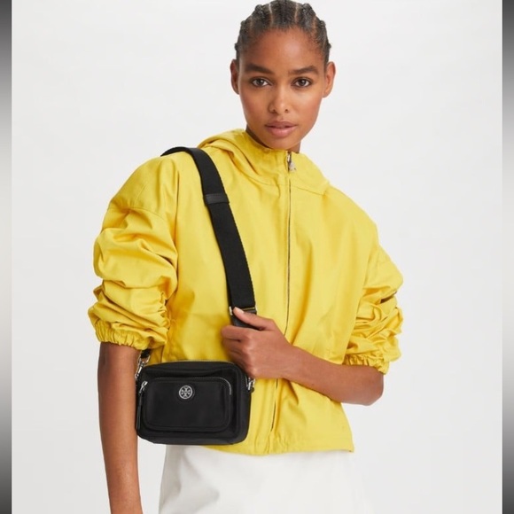 [Tory Burch] Mini Nylon Crossbody Bag | Black - Picture 5 of 9